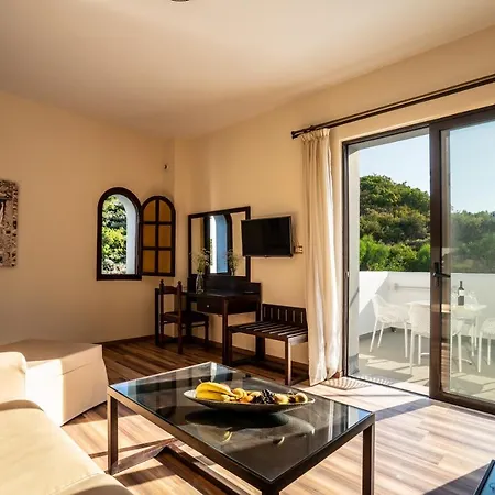 Khách sạn Ladiko - 3*