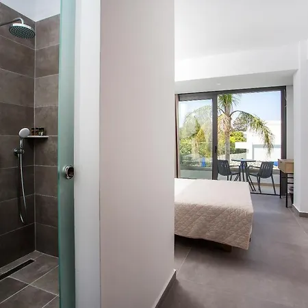 Moscha Aparthotel