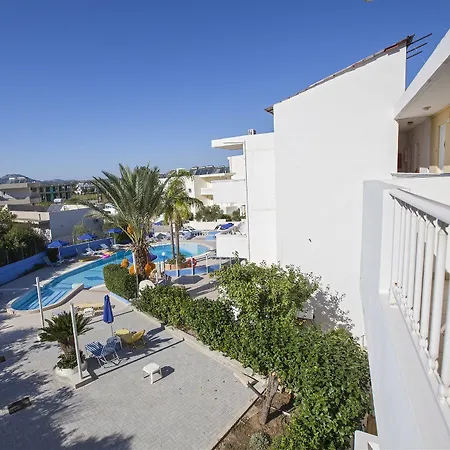 Moscha Aparthotel 2*