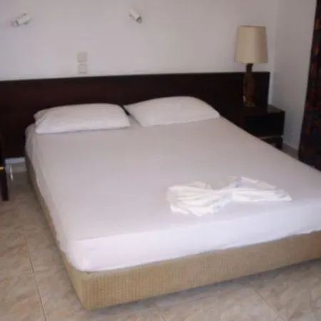 Hotel Nest *
