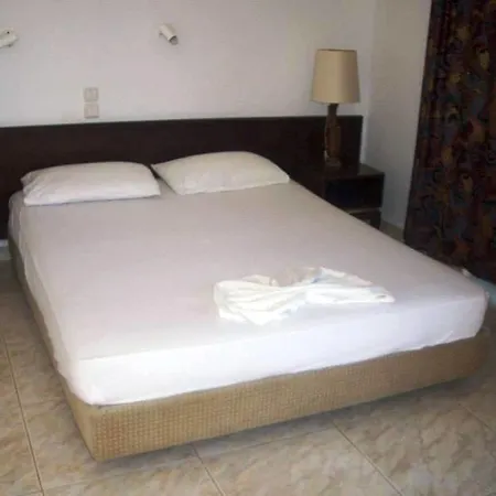 Hotel apartamentowy Gnest