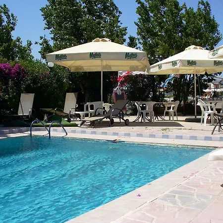 Hotel apartamentowy Gnest Faliraki