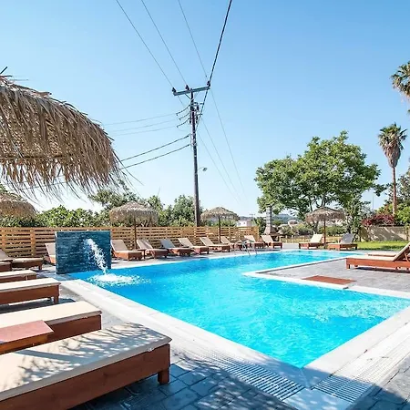 Essential Summer (adults Only) Hotelli 2*