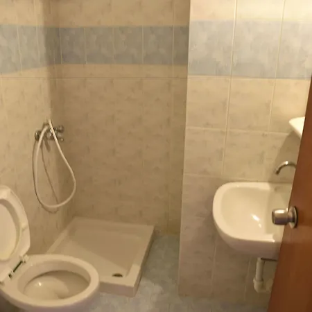 Butterfly Studios, Hotel apartamentowy Faliraki