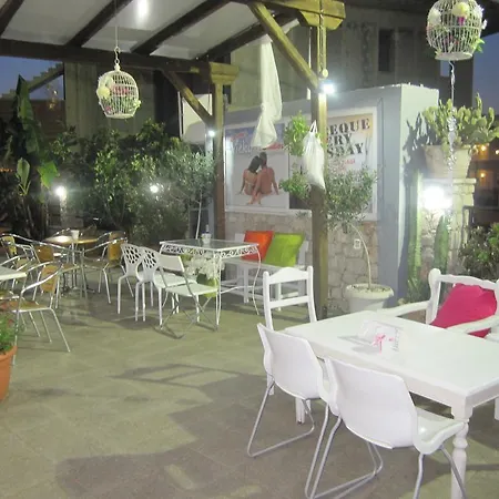 Aparthotel Vickys Faliraki