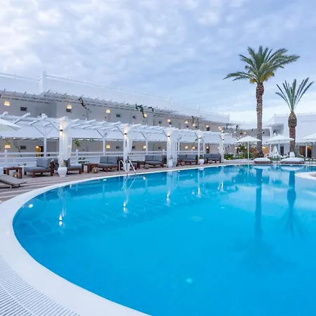 Aloe - Adults Only Hotelli 4*