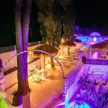 Ladikos Garden 2*
