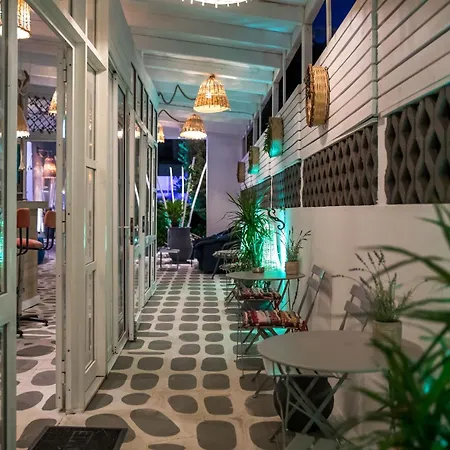 Ladikos Garden Hotel