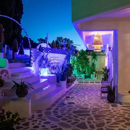 Hotel Ladikos Garden 2*
