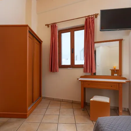 Khách sạn hẻo lánh Aquarius Faliraki