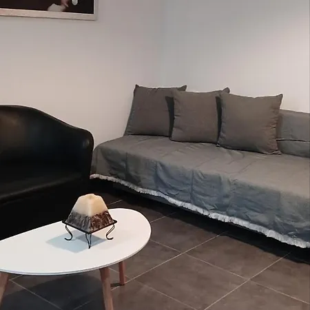 Tsampikas House Apartamento *