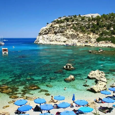 Сasa de vacaciones Philena Ladiko Heizbarer Pool