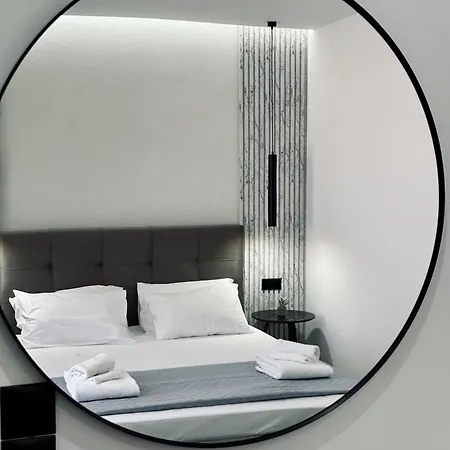 Aparthotel Vickys 2*