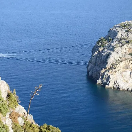 Ladiko -anthony Quinn Bay Hotel 3*