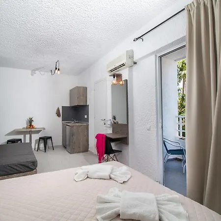 Hotel apartamentowy Anika 3*