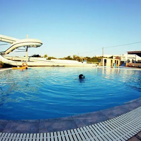 Sam's Aparthotel 2*