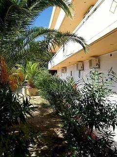 Otel Nest 2*