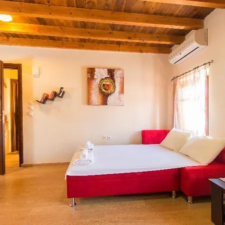 Hotel Charites 3*