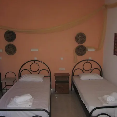 Vickys Aparthotel