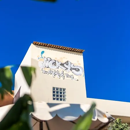 Aparthotel Vickys Faliraki