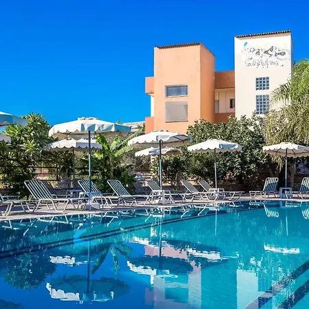 Aparthotel Vickys 2*