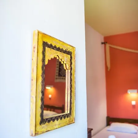 Vickys Aparthotel Faliraki