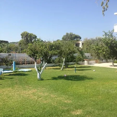 Khách sạn Manos Faliraki