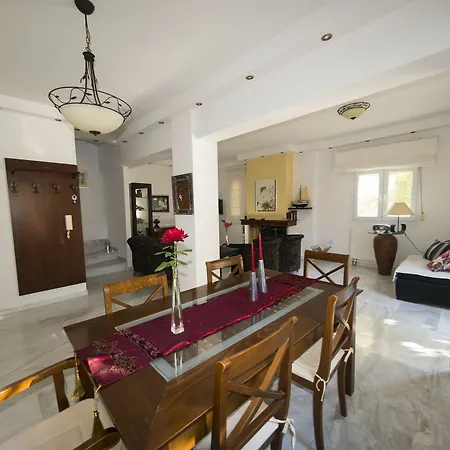 Jiannis House Villa