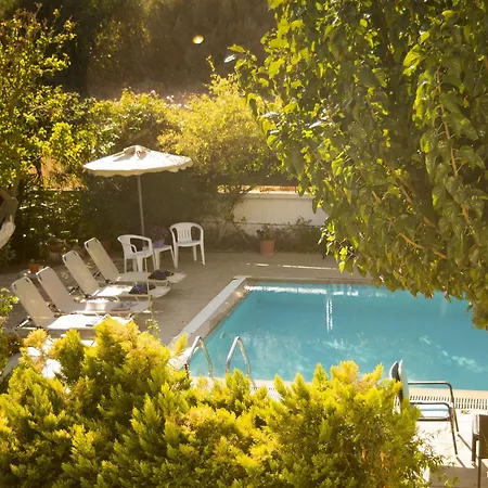 Jiannis House Villa