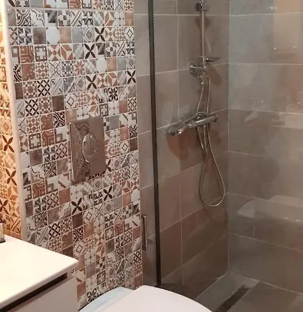 Apartment Theti *