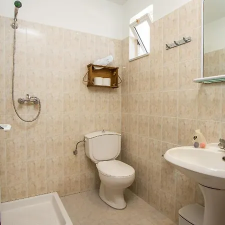 Kampus Living & Apartment *