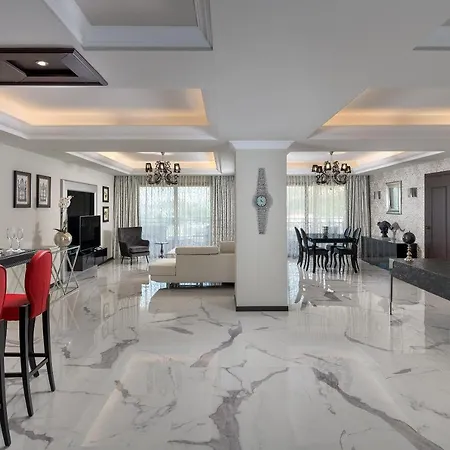 Resort La Marquise Luxury Complex 5*
