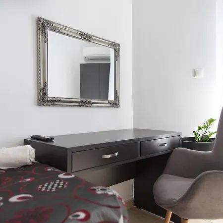 Aparthotel Anelia Boutique &