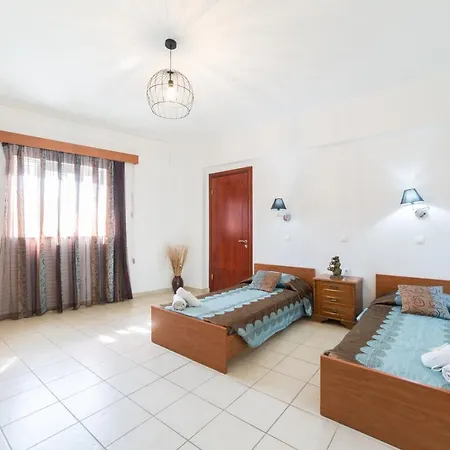 Aparthotel Anelia Boutique & 3*