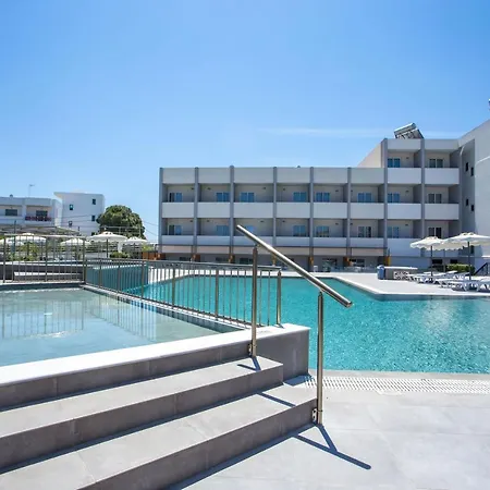 Hotel Tsampika 3*