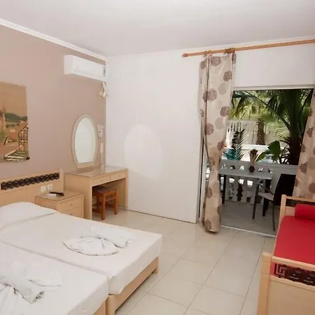 Aparthotel White Palace