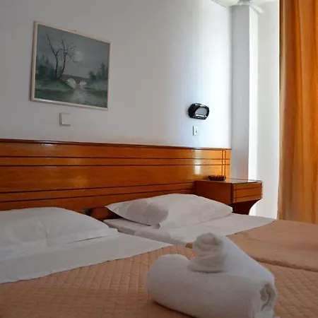 Mike's House Hotel