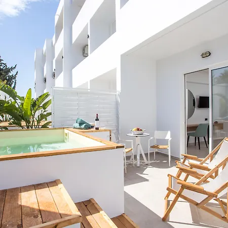 Casastavris - Aparts & Pool Khách sạn hẻo lánh