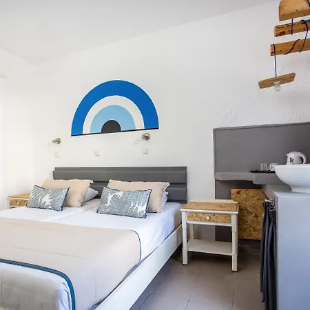 Tinas Plus Hotel Aparthotel 2*