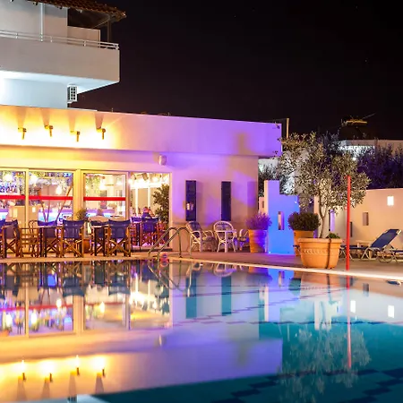 Aparthotel Tinas Plus Hotel