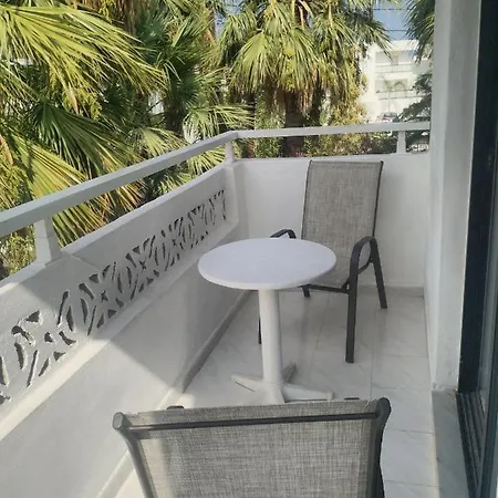 Dolphin Apartment Faliraki