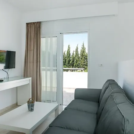 Apartment Voula *