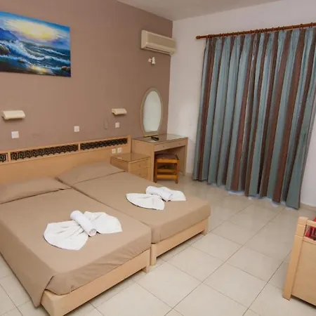 Aparthotel White Palace 2*
