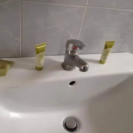 Lägenhetshotell Elpida 2*