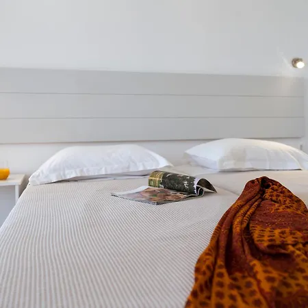 Break Rhodes Apart Otel 3*