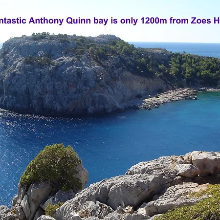 Hotel Zoes & 3*