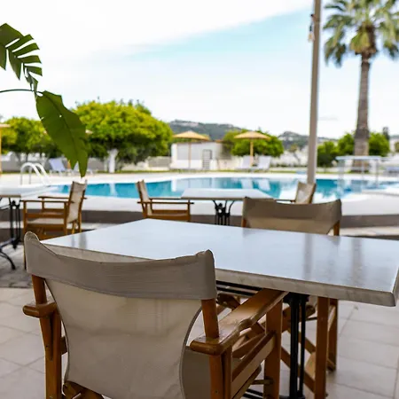 Hotel Manos
