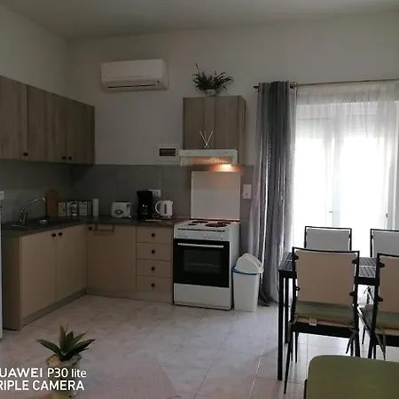 Green Apartments Apartment *