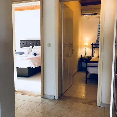 Mit Privatpool Fuer 6 Personen Ca 105 M In Faliraki, Aegaeis Rhodos Hébergement de vacances Faliraki