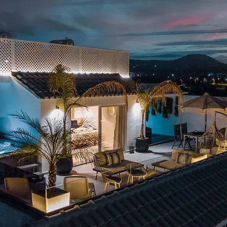 Jns Premium Roof Jacuzzi Apartament